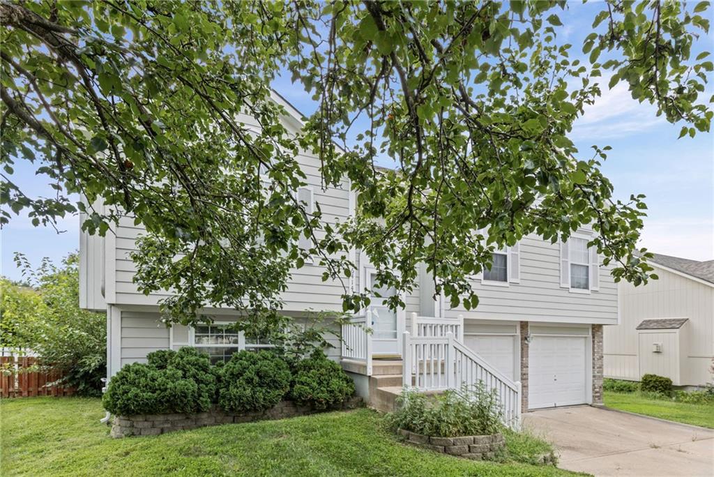 16414 Hight Avenue Property Photo 3
