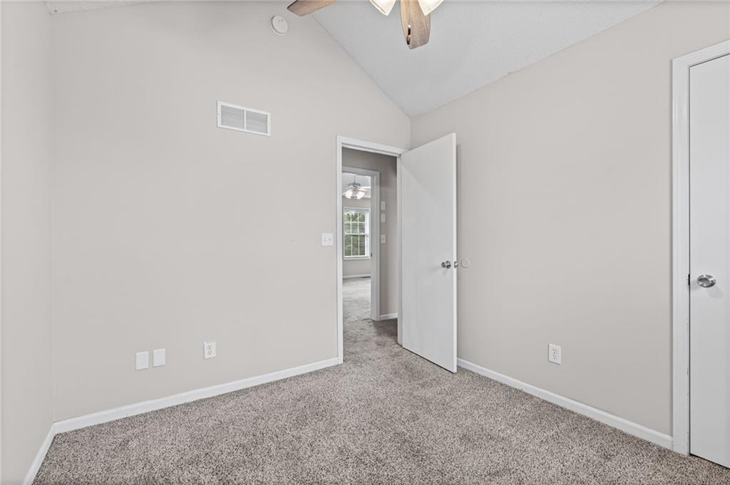 16414 Hight Avenue Property Photo 16