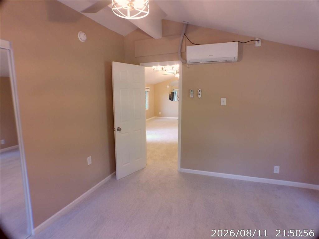 11406 E 10th Street Property Photo 12