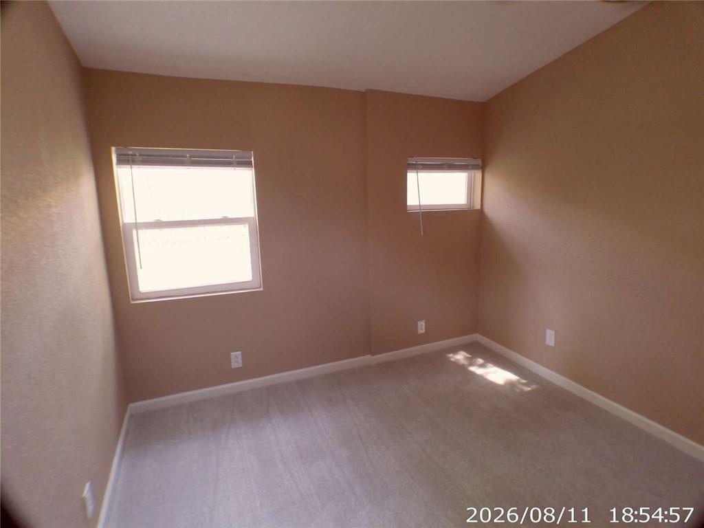 11406 E 10th Street Property Photo 16