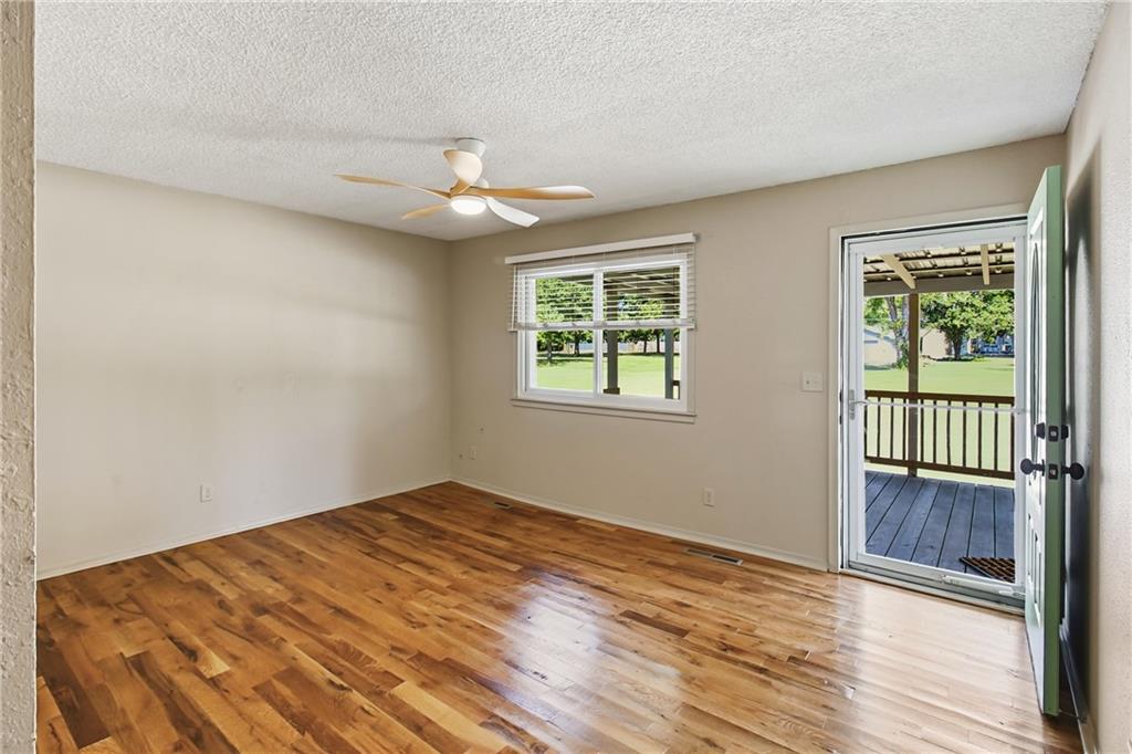 3020 Southern Boulevard Property Photo 3