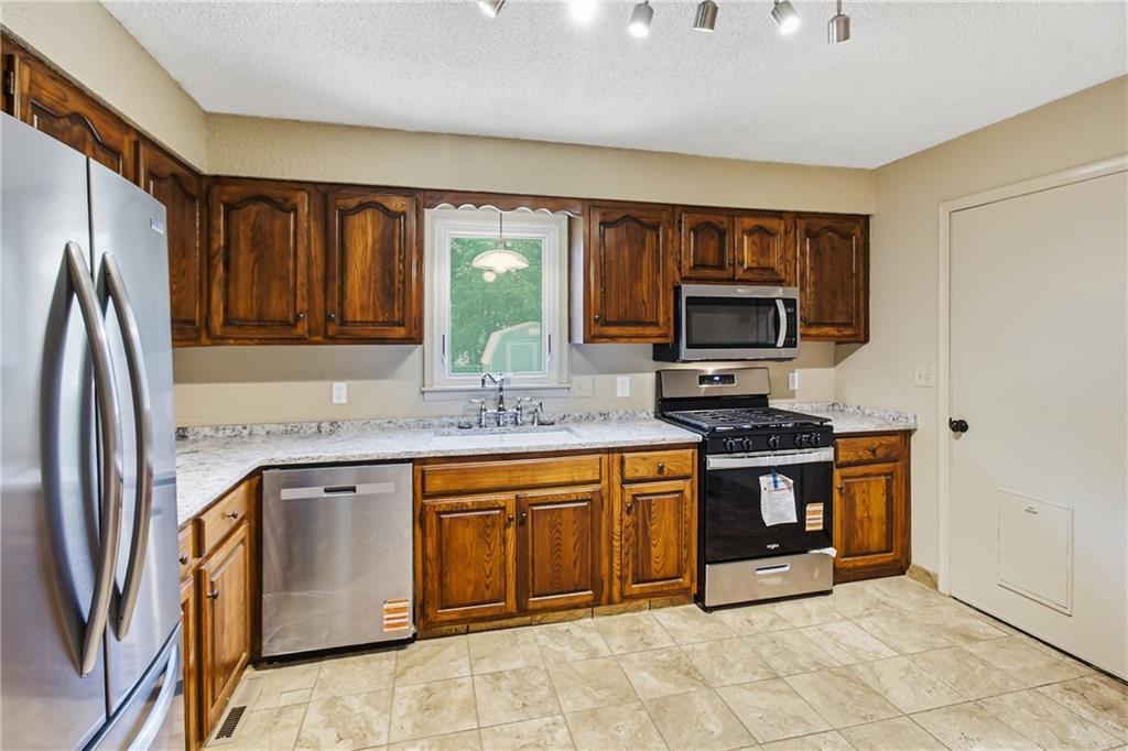 3020 Southern Boulevard Property Photo 5