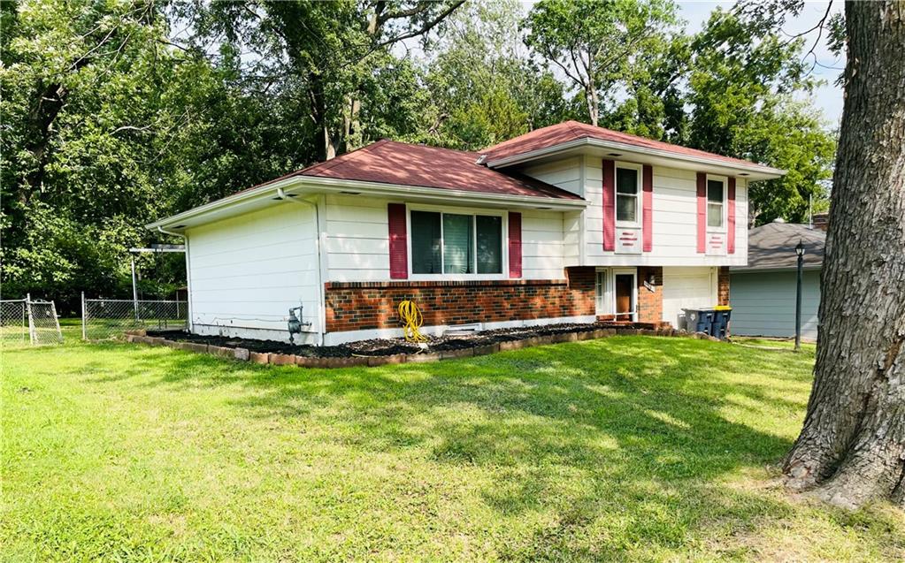 11703 Belmont Avenue Property Photo 3