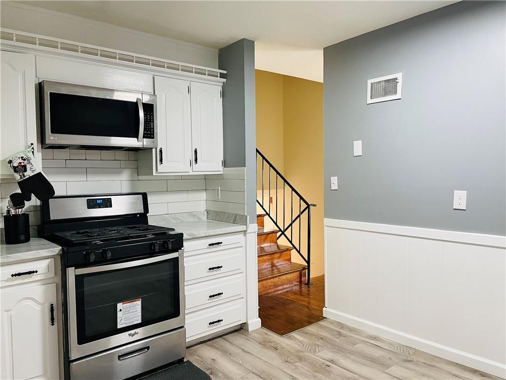 11703 Belmont Avenue Property Photo 14