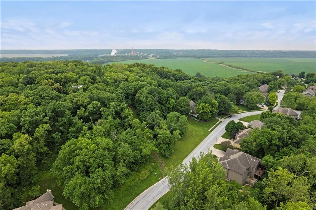L 106 River Hills Drive Property Photo 14