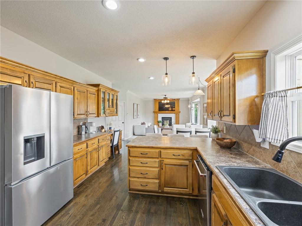 2220 Hawk View Road Property Photo 13
