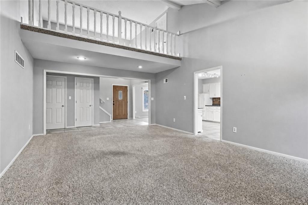 1128 Ne Columbus Street Property Photo 11