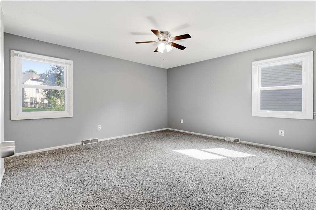 1128 Ne Columbus Street Property Photo 18