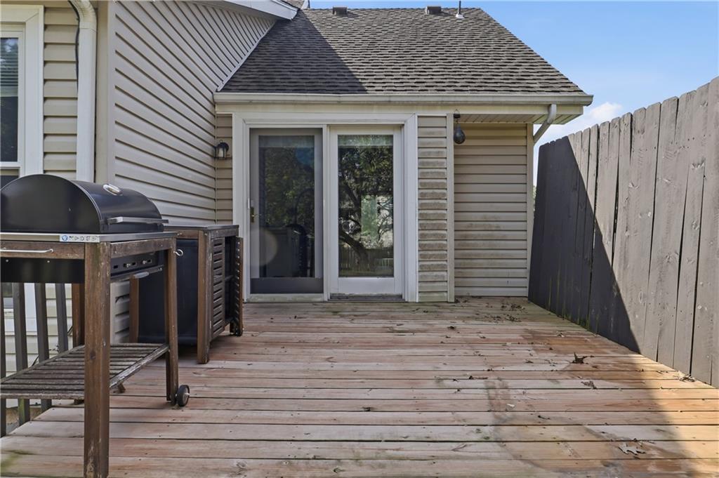 1128 Ne Columbus Street Property Photo 37