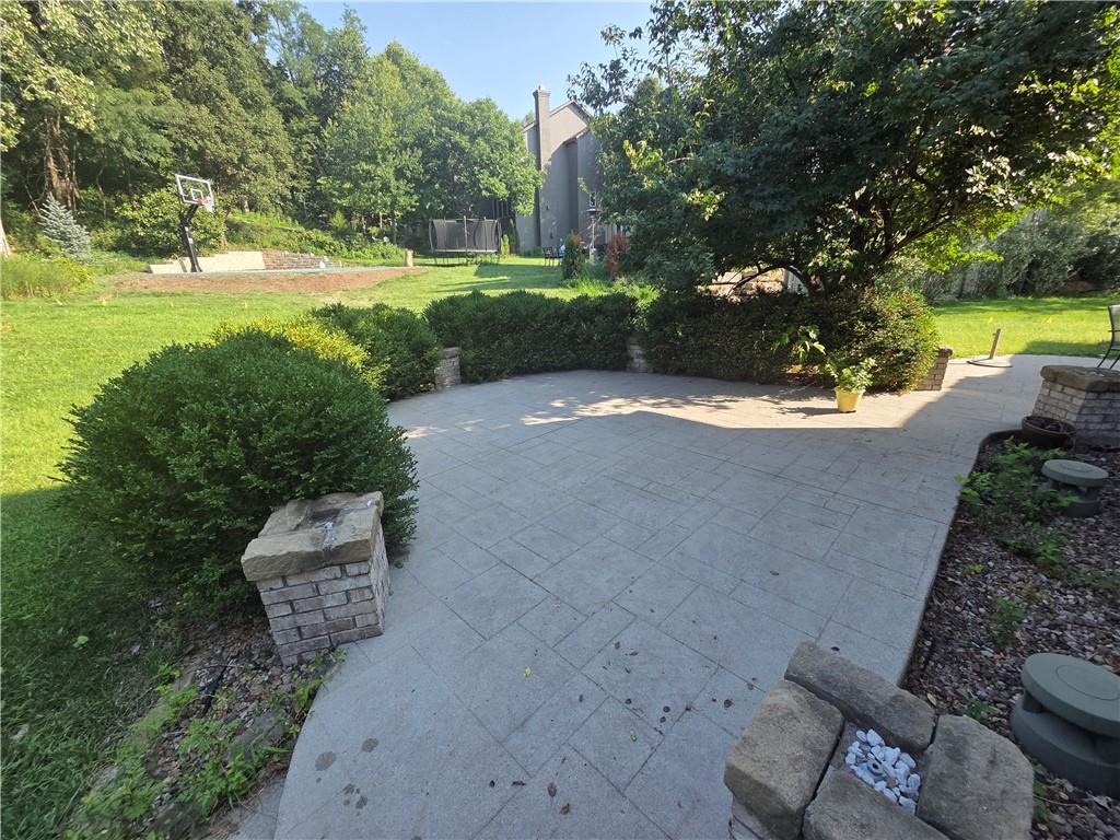 6095 Westwood Court Property Photo 19