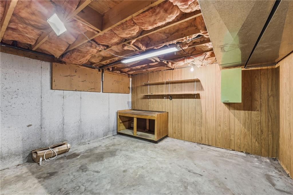 20104 Pickering Road Property Photo 31