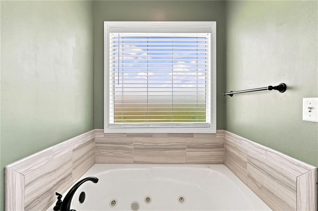 389 Se 971 Road Property Photo 17