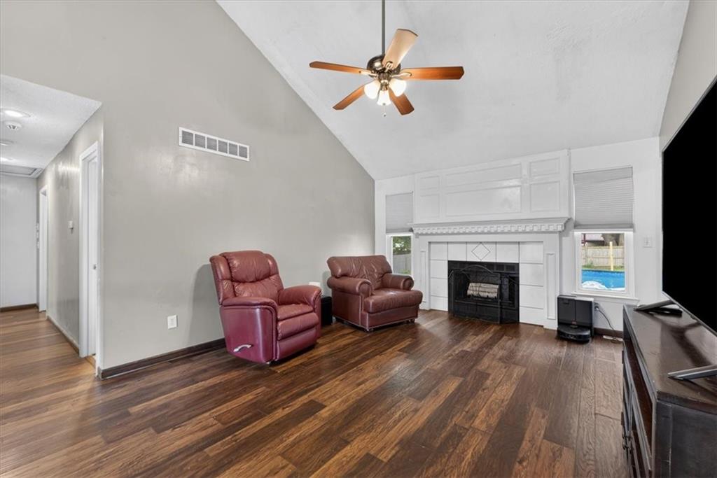 416 Ne Fox Trail Drive Property Photo 25