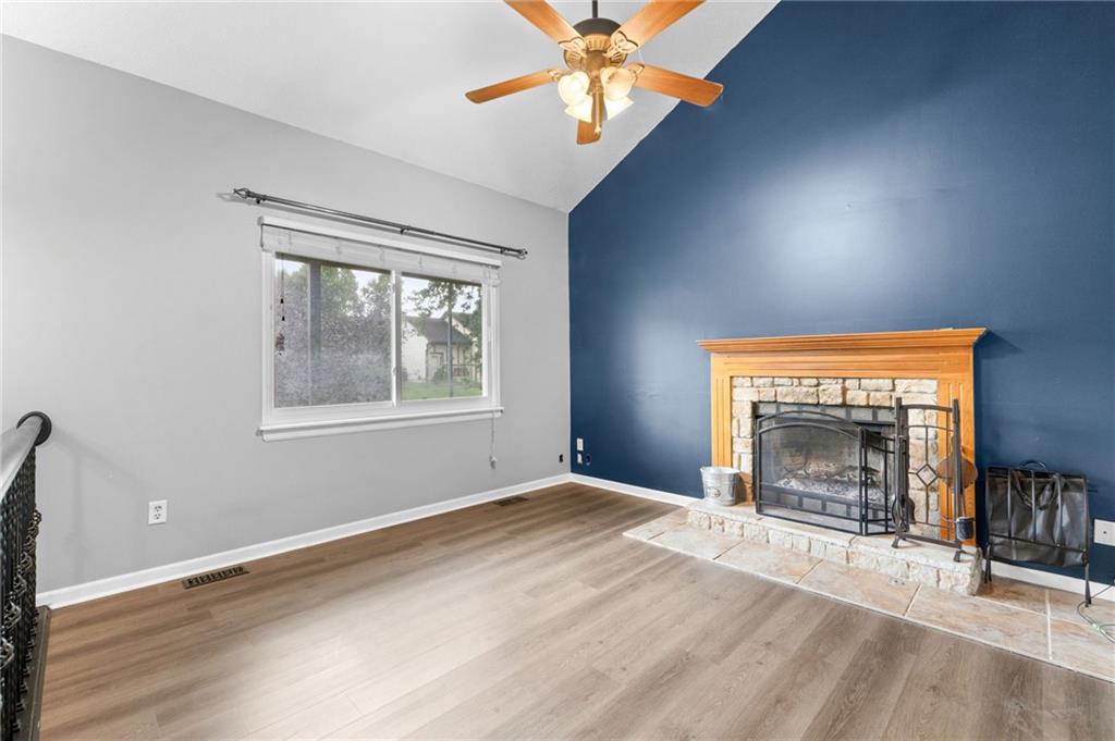 1832 Gates Drive Property Photo 4