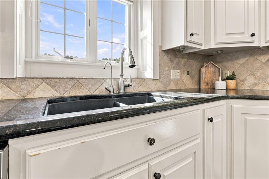 5427 W 164th Place Property Photo 20