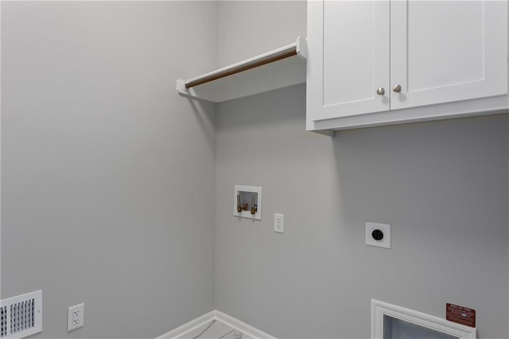 3311 Nw 93rd Street Property Photo 12