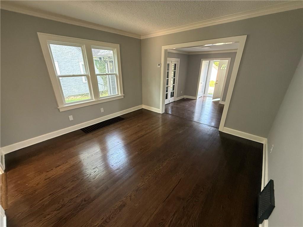 6445 S Benton Avenue Property Photo 9