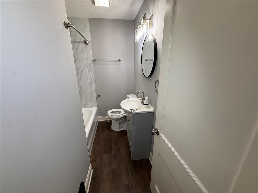 6445 S Benton Avenue Property Photo 11