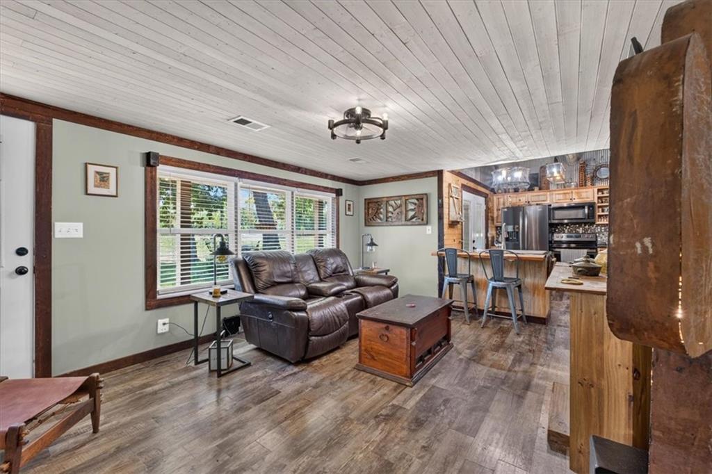 13810 Byars Road Property Photo 6