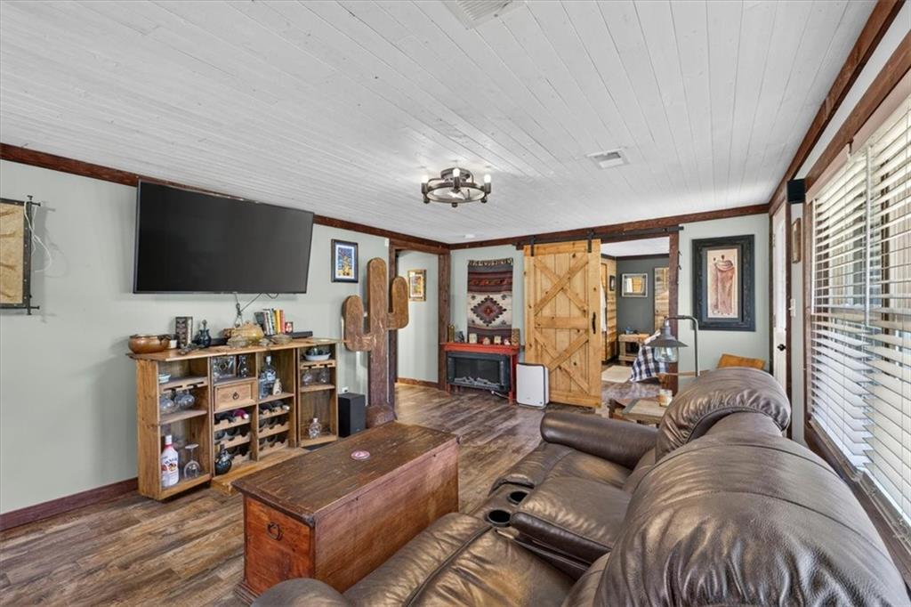 13810 Byars Road Property Photo 8