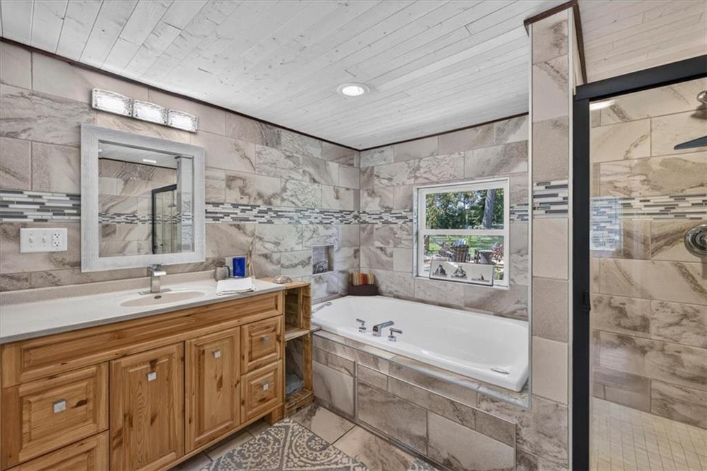 13810 Byars Road Property Photo 23