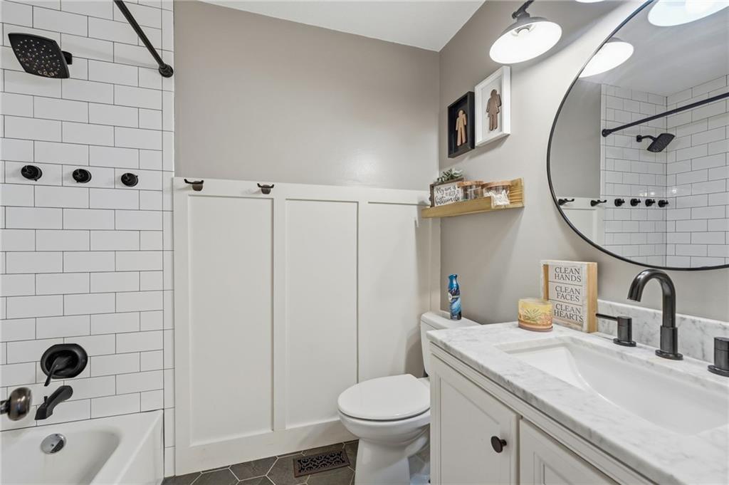 1910 Chestnut Drive Property Photo 26