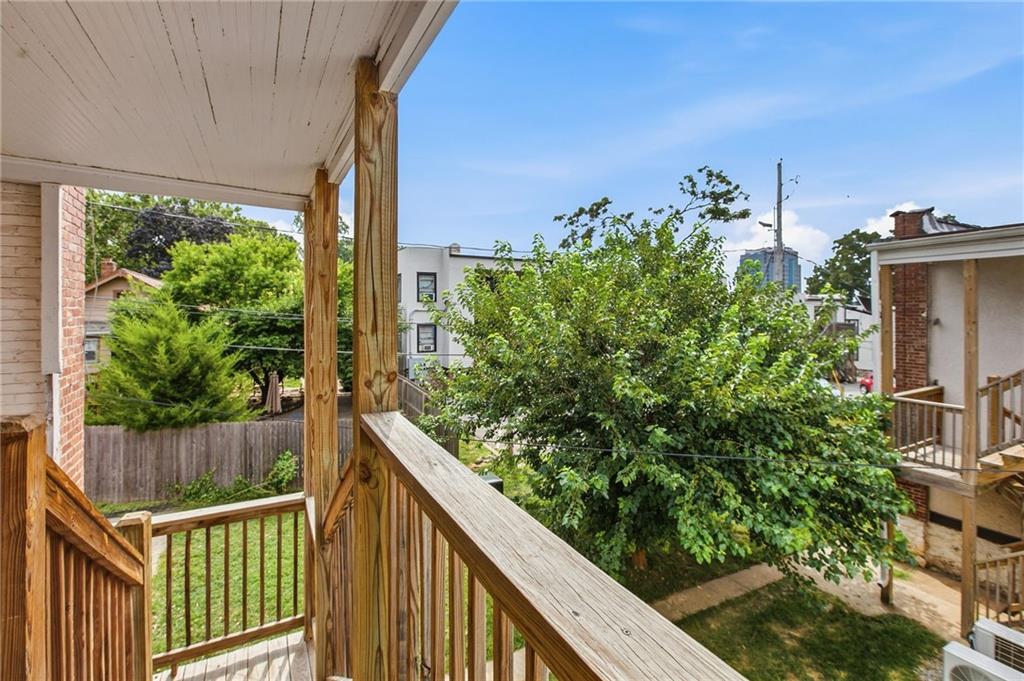 4335 Mercier Street Property Photo 6