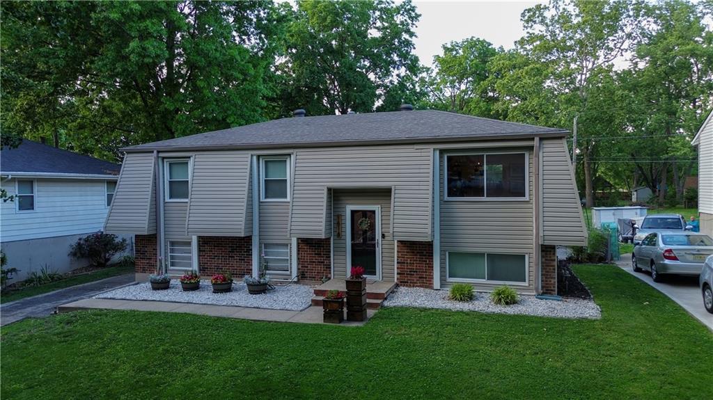 1616 Nw 67th Terrace Property Photo 3