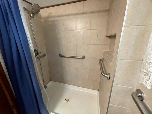 404 E Hector Avenue Property Photo 8