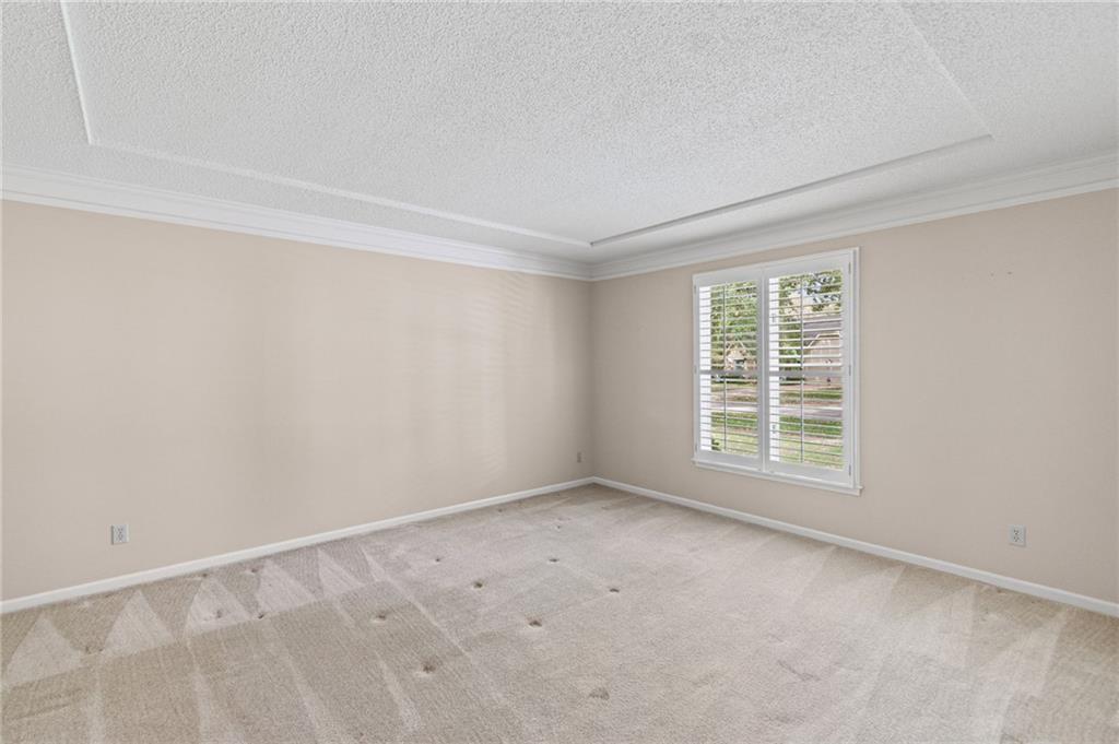 4965 Somerset Drive Property Photo 4