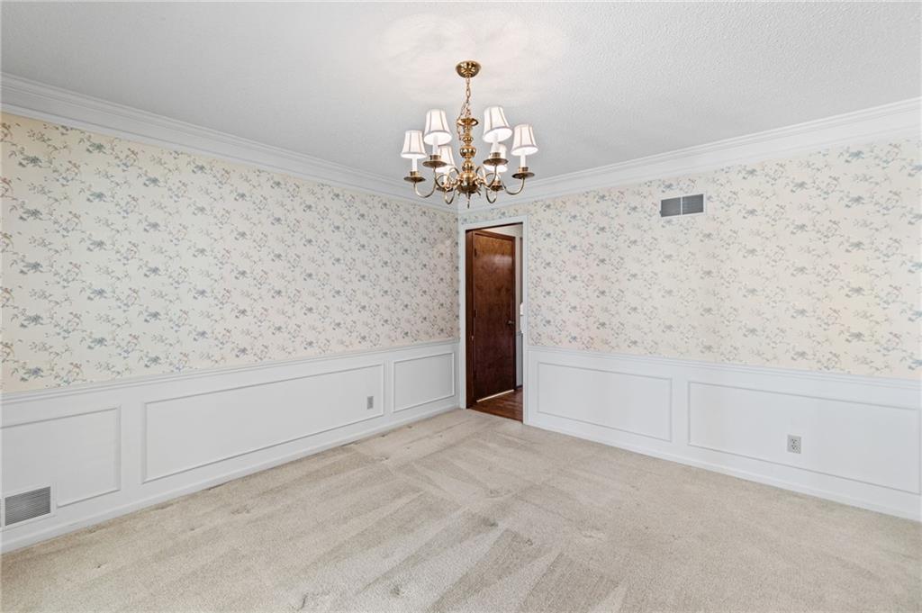 4965 Somerset Drive Property Photo 6