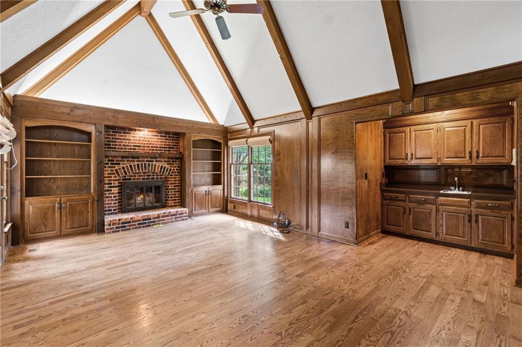 4965 Somerset Drive Property Photo 16