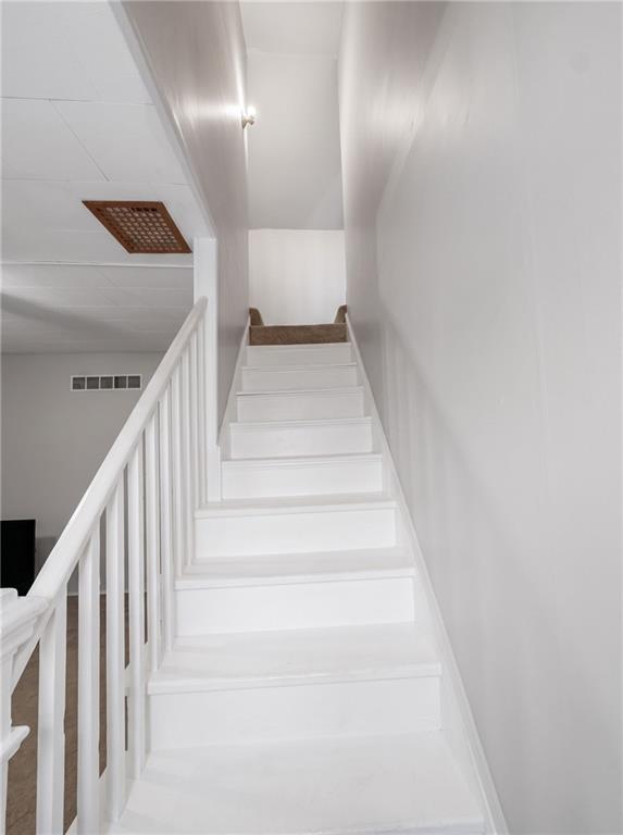 301 Mound Street Property Photo 17