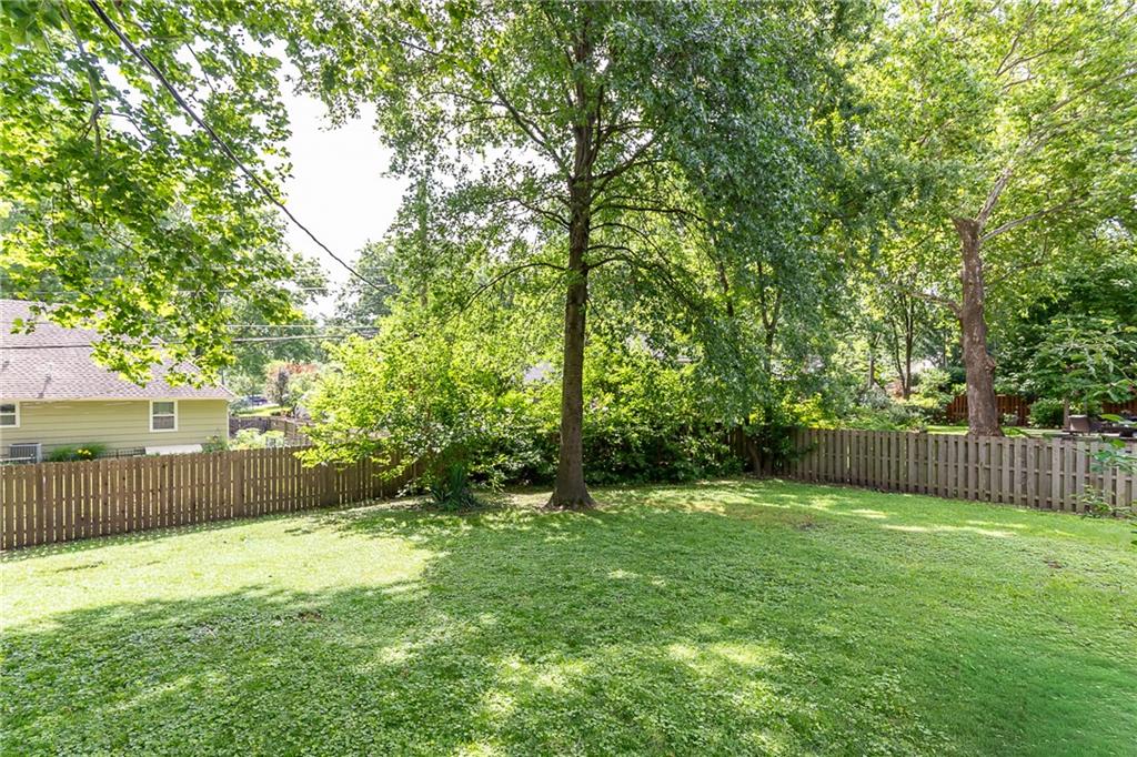7231 Booth Street Property Photo 39