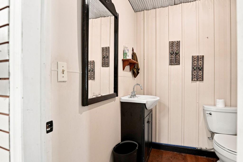 600 N Maple Street Property Photo 6
