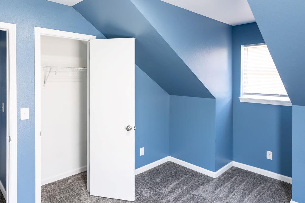 811 Powell Street Property Photo 16