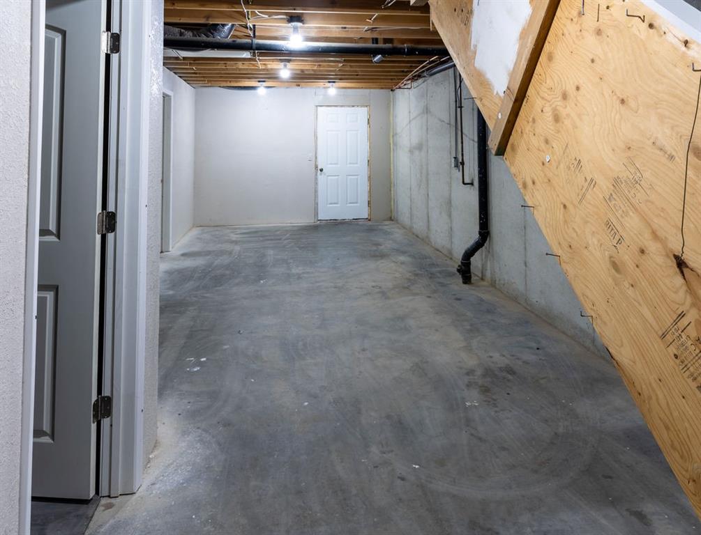 811 Powell Street Property Photo 18