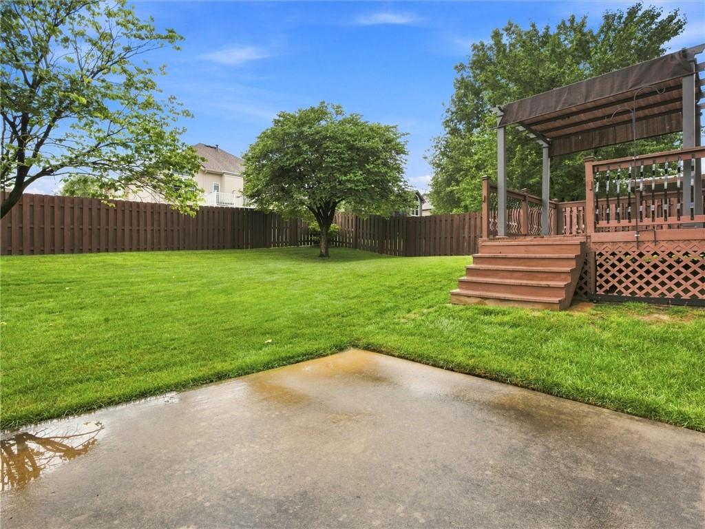 7338 N Booth Avenue Property Photo 29