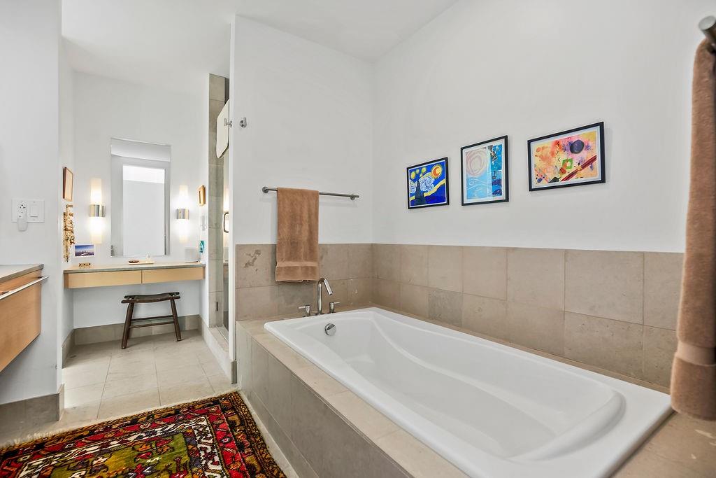 4646 Broadway Boulevard Property Photo 20