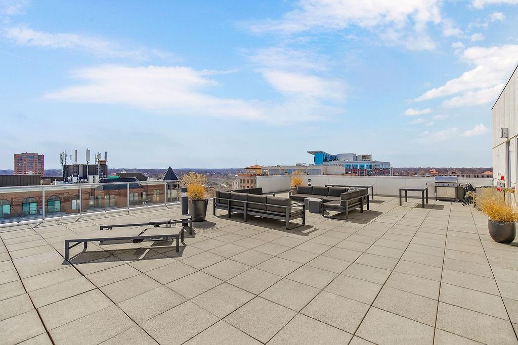 4646 Broadway Boulevard Property Photo 28