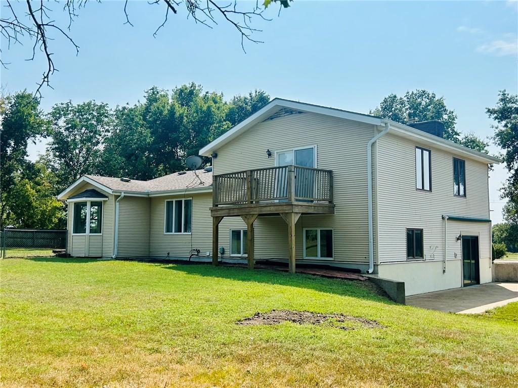 23027 Queens Road Property Photo 38