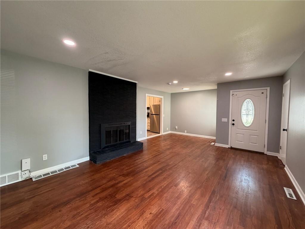 2602 Nw 86th Street Property Photo 6