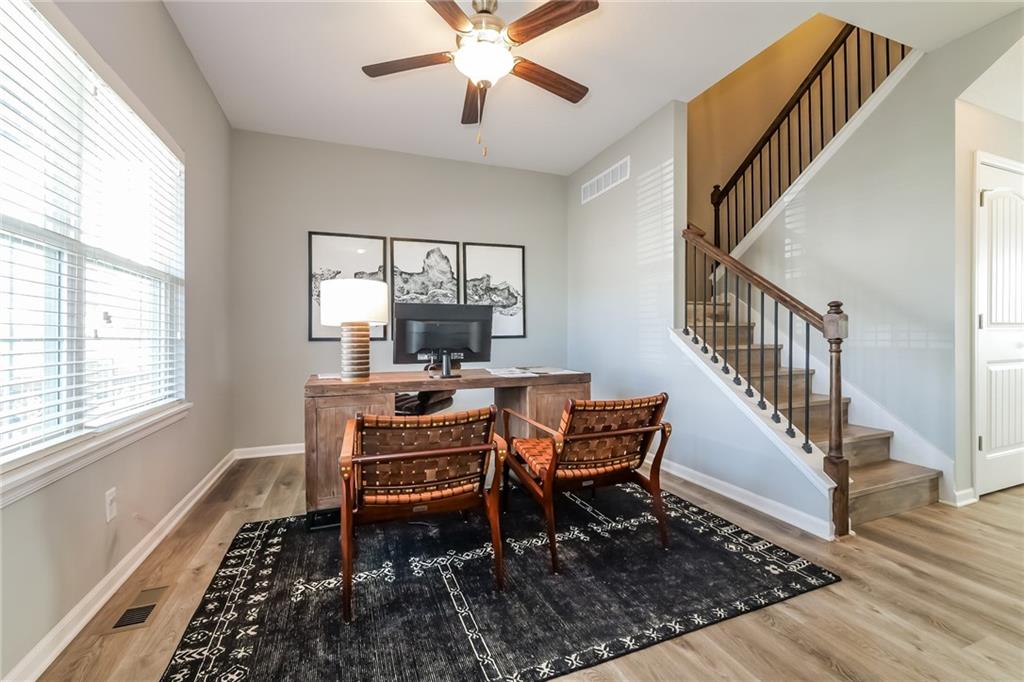 501 Wright Street Property Photo 4