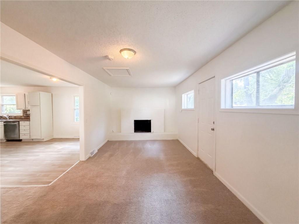 11121 Herrick Avenue Property Photo 6