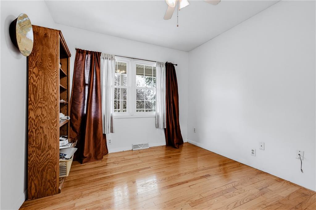 1816 Eastview Drive Property Photo 11