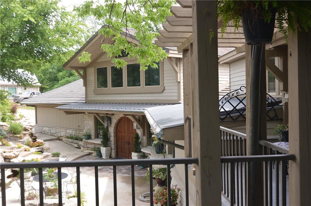 8424 S Russell Road Property Photo 33