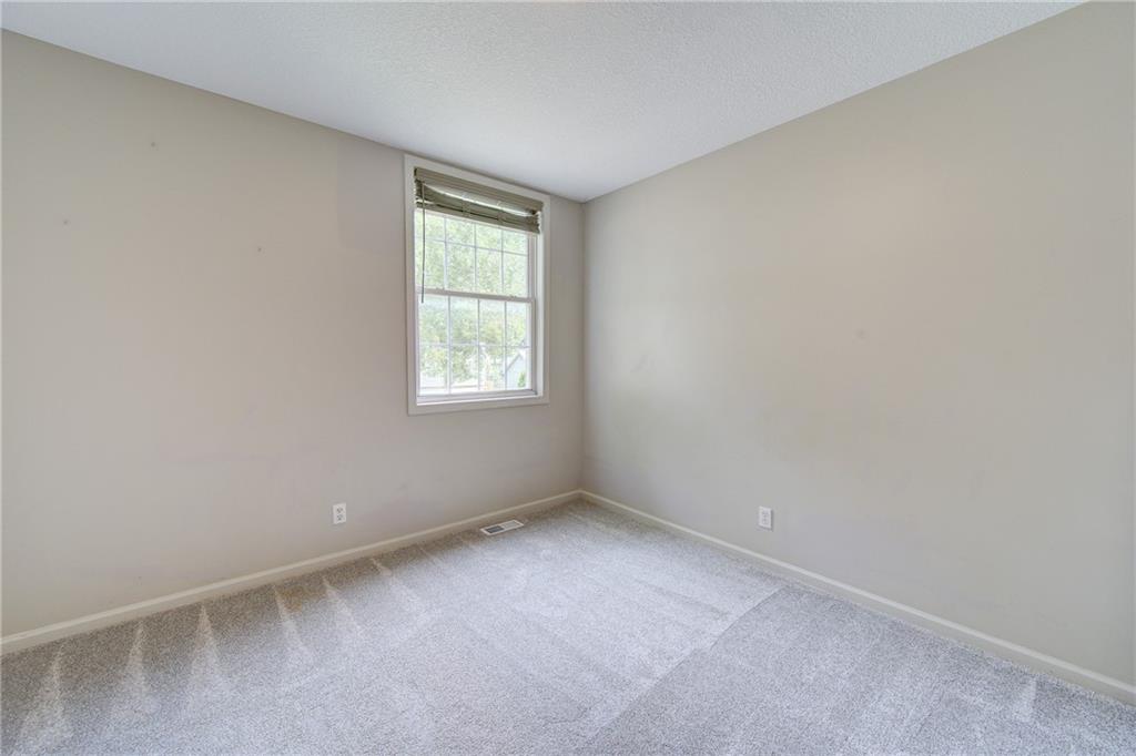 8706 N Carson Avenue Property Photo 17