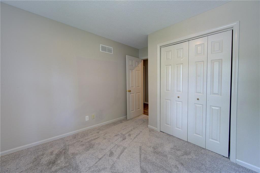 8706 N Carson Avenue Property Photo 18