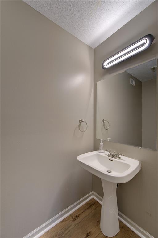 8706 N Carson Avenue Property Photo 20