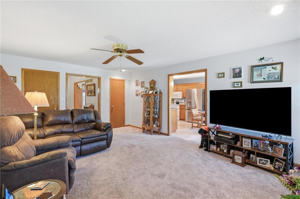 33405 E Oak Hill School Road Property Photo 8